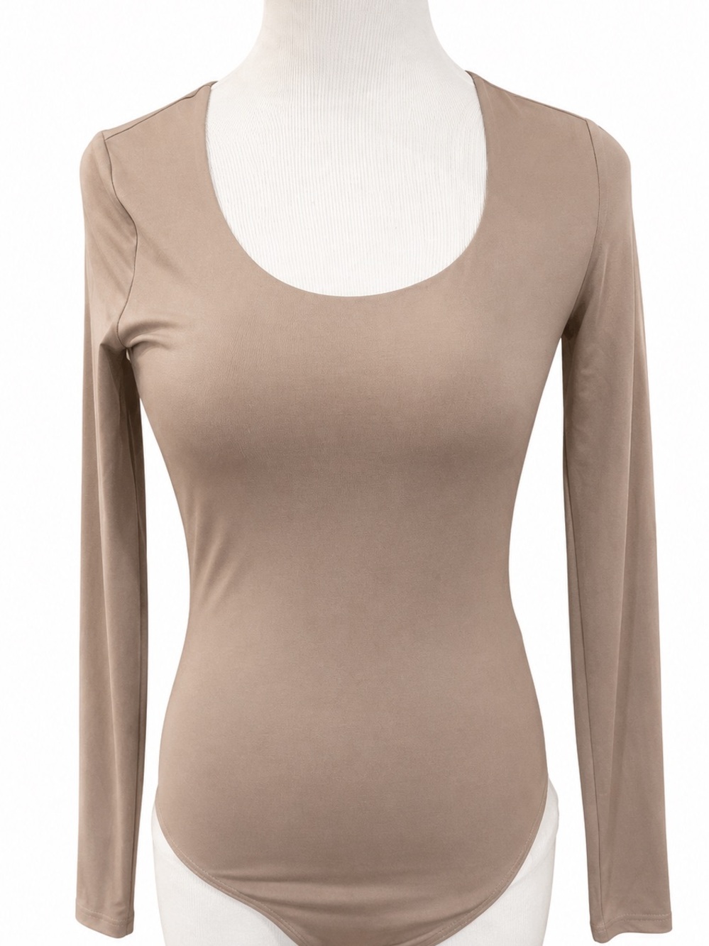 Express Long Sleeve Scoop Neck Bodysuit - Taupe Extra Small